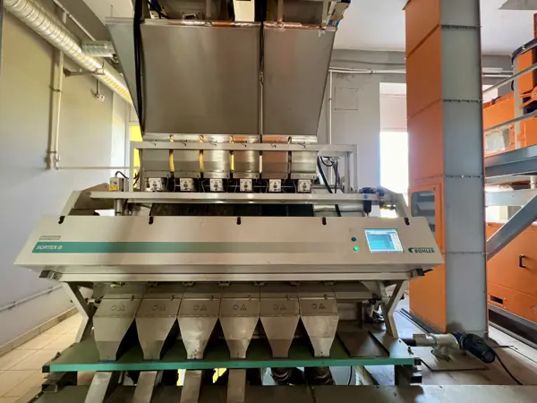 Bühler SORTEX optical sorter